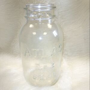 JAR Atlas E Z seal bail style jar, just the jar.